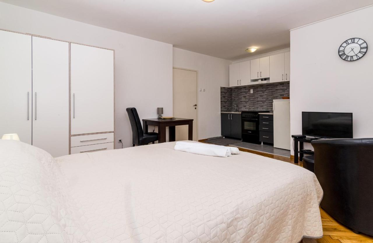 Apartman Pionir Белград Екстериор снимка